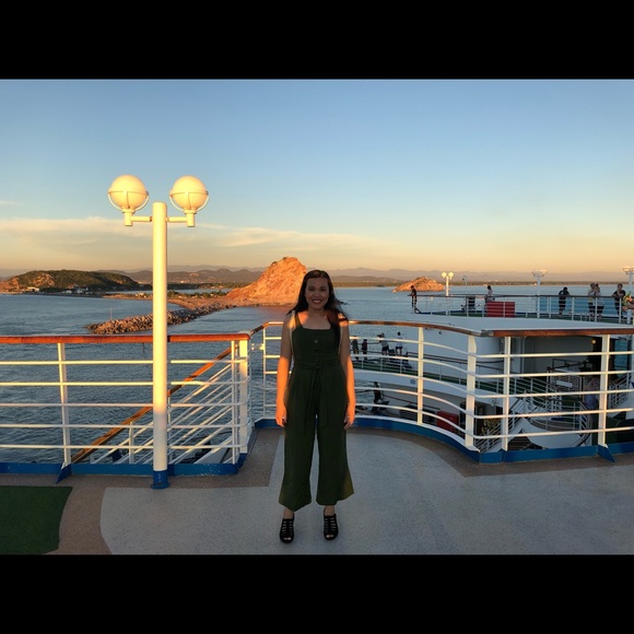 Meet Your Posher, Deb - Picture 13 of 16